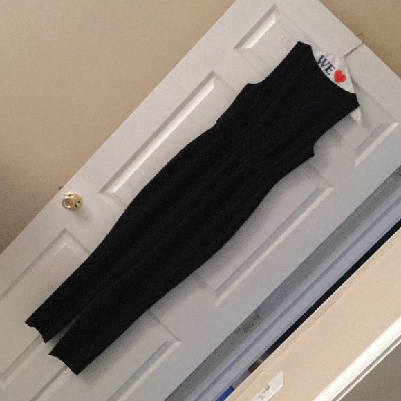 Ali & Jay sleeveless slim asymmetrical jumpsuit - Picture 12 of 16